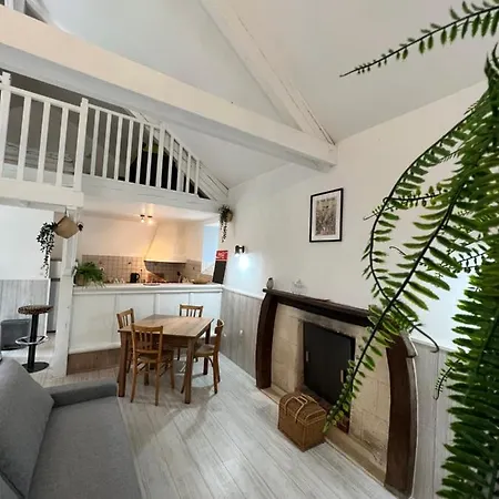 Le Moulin Du Chateau بيت للعطل *