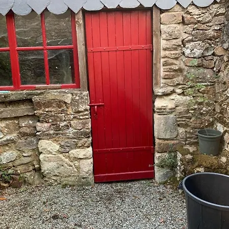 بيت للعطل Le Moulin Du Chateau *